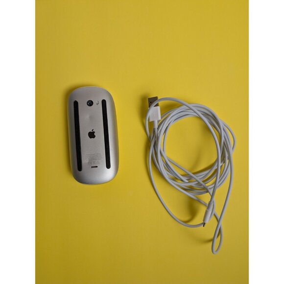 Apple Magic Mouse 2 - A1657 Wireless Mouse - White - Picture 3 of 8